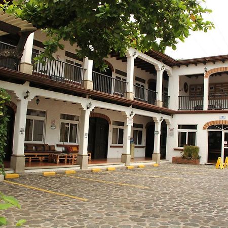 Casa Bourbon Hotel Retalhuleu Esterno foto
