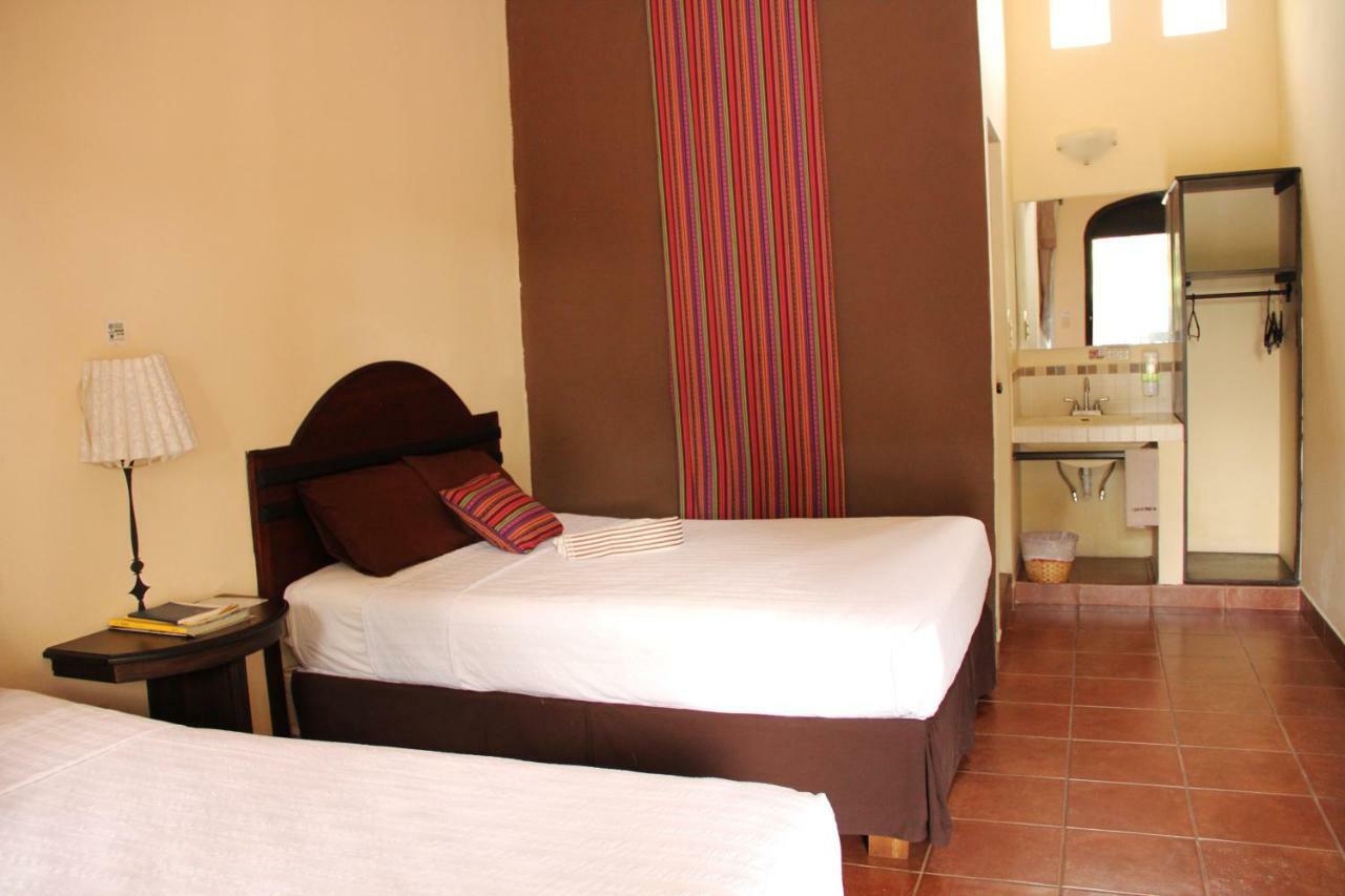Casa Bourbon Hotel Retalhuleu Esterno foto
